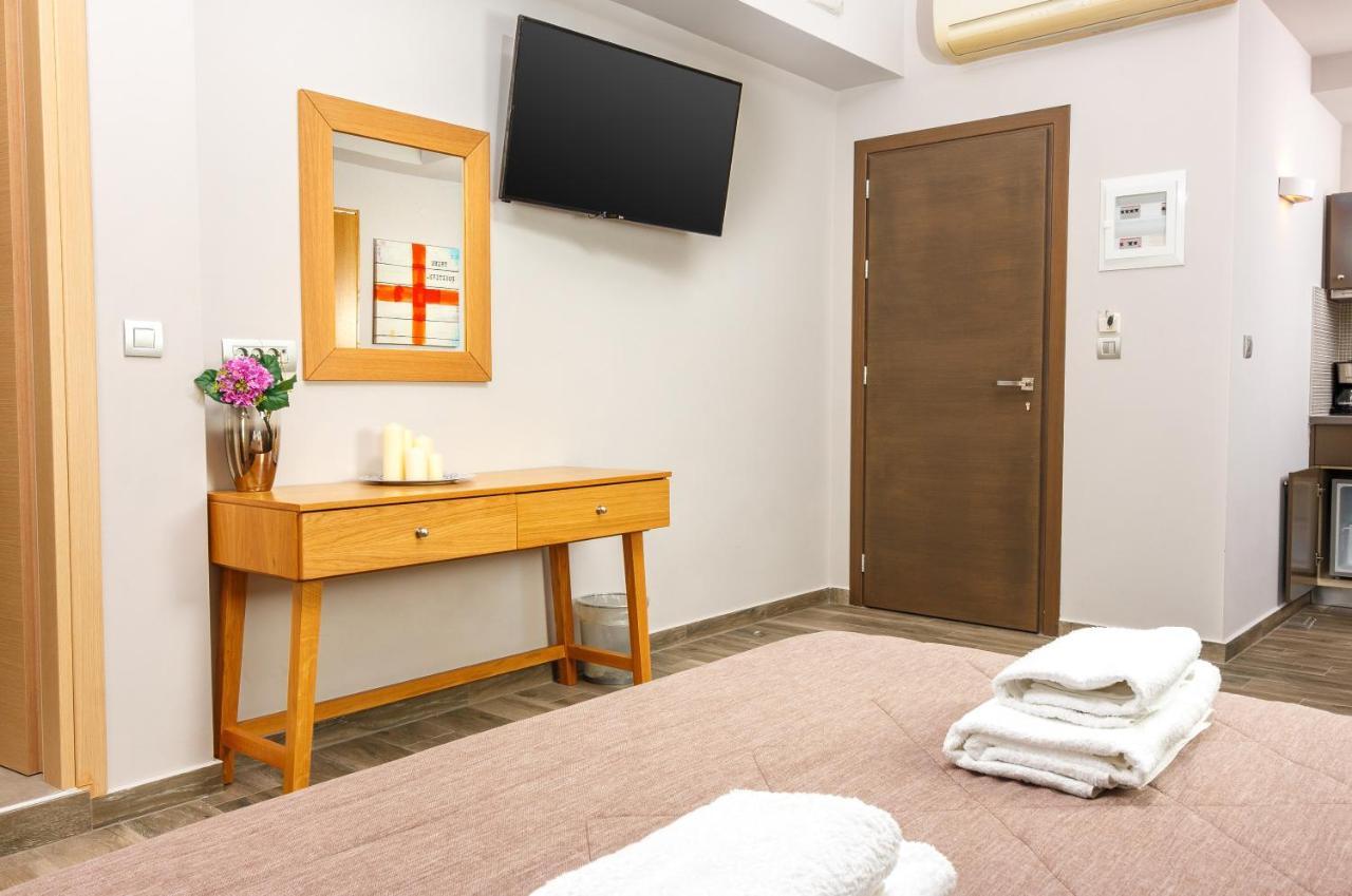 Rigas City Apartment Chania  Buitenkant foto